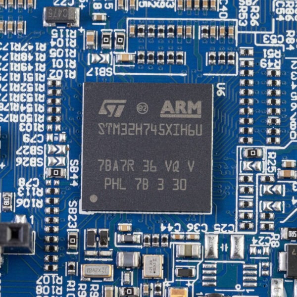 STM32H745I-DISCO (5) STM32H745I-DISCO (5)